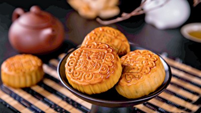 Күз ортасы мерекесі құтты болсын, әр адамға толған ай.